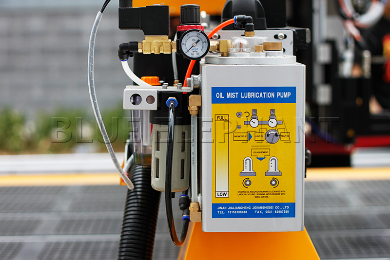 自动换刀开料机零部件