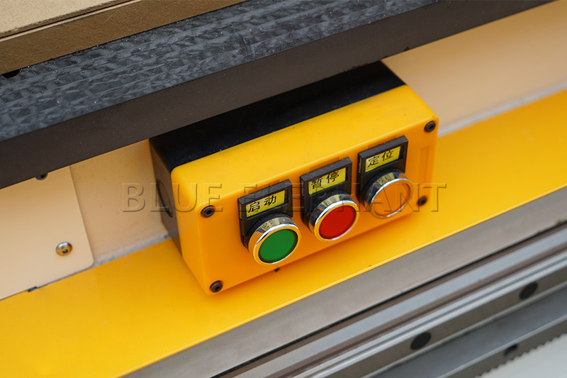 带排钻包开料机