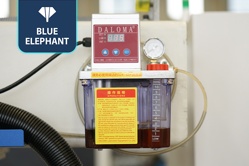 四轴门墙柜一体机